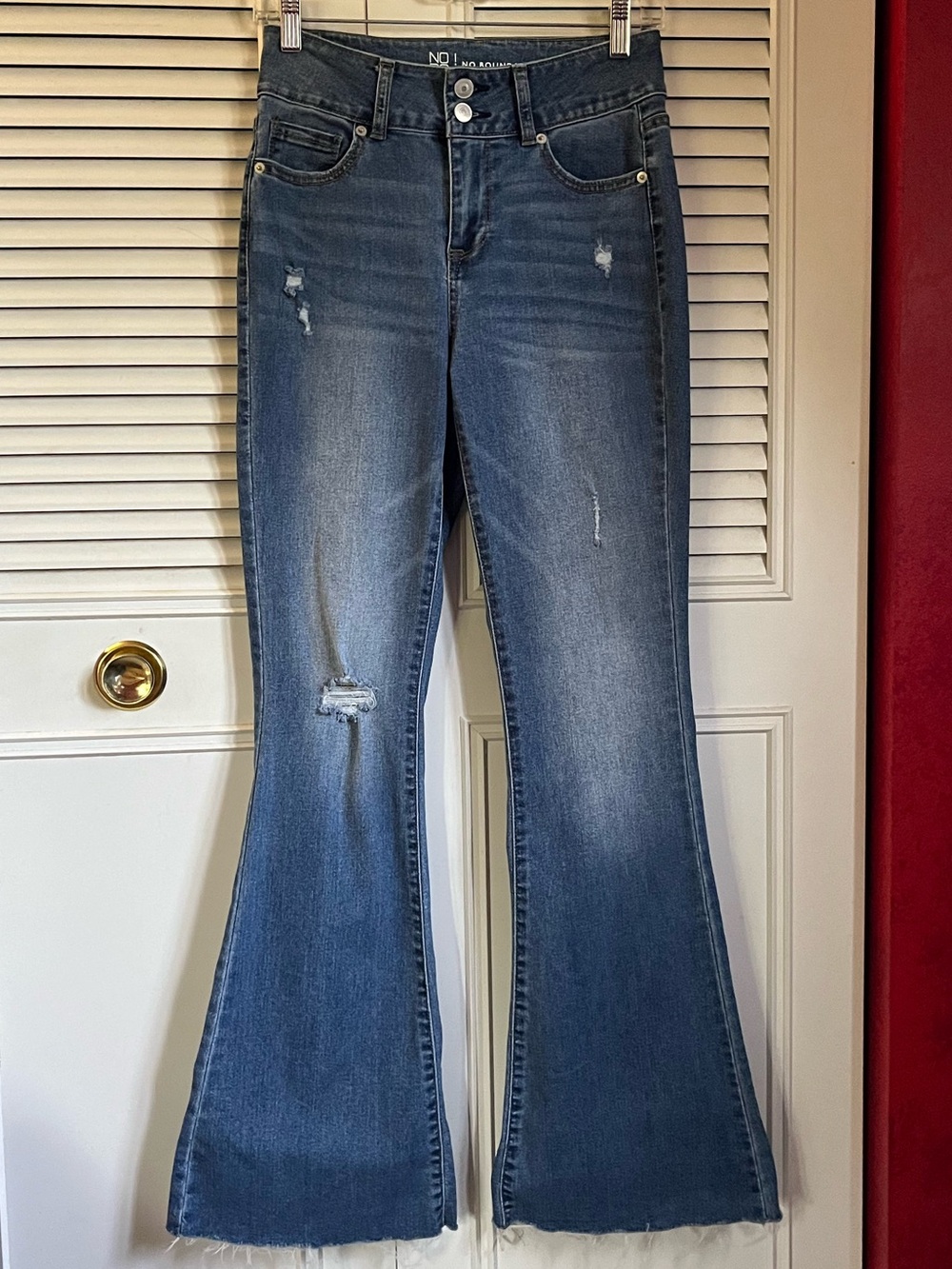 NO BOUNDARIES Flare Jeans Sz 5